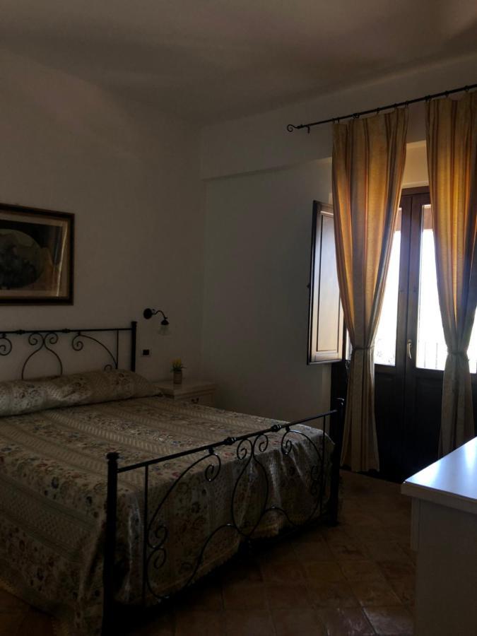 Agriturismo Donna Germana ชิโรมารีนา ภายนอก รูปภาพ