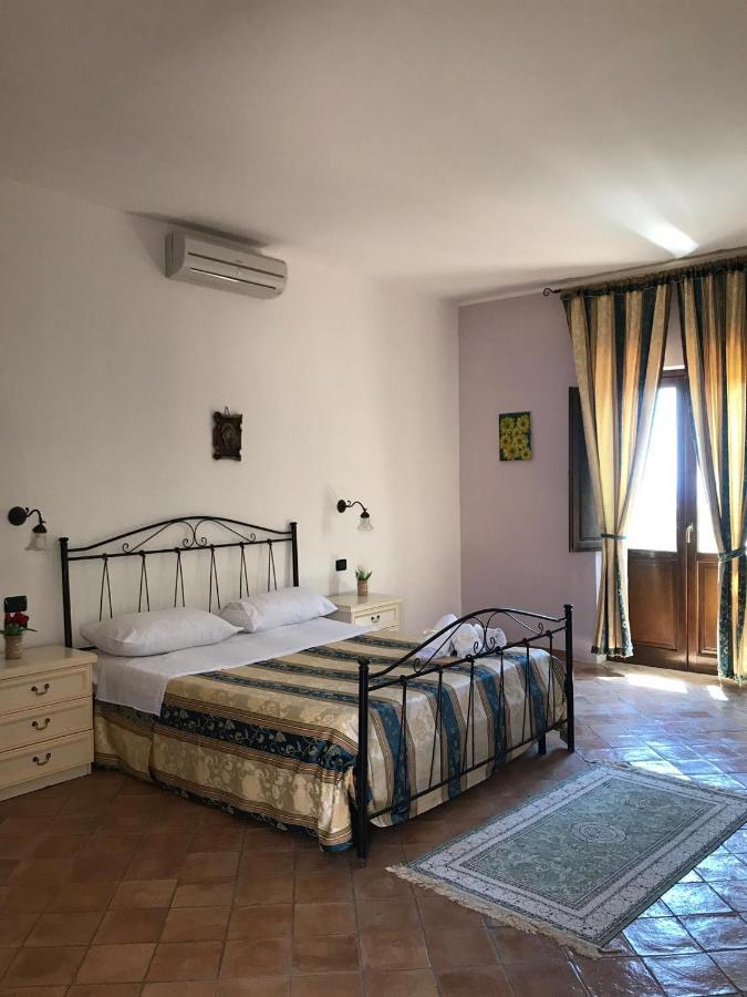 Agriturismo Donna Germana ชิโรมารีนา ภายนอก รูปภาพ