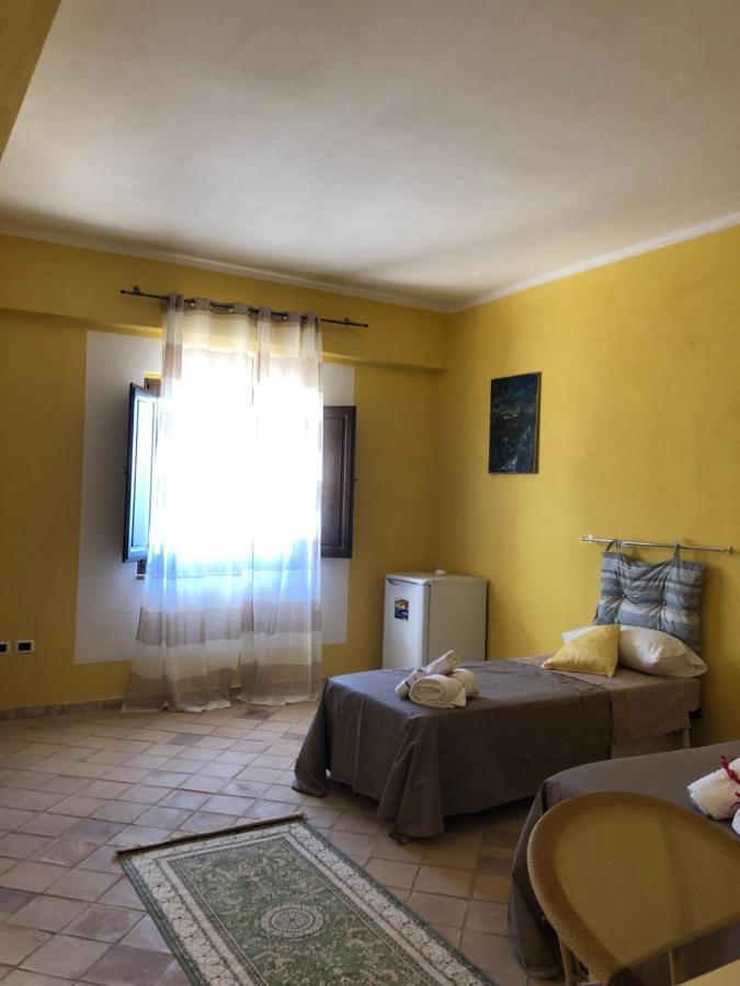 Agriturismo Donna Germana ชิโรมารีนา ภายนอก รูปภาพ