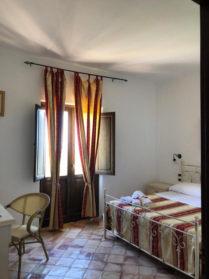 Agriturismo Donna Germana ชิโรมารีนา ภายนอก รูปภาพ